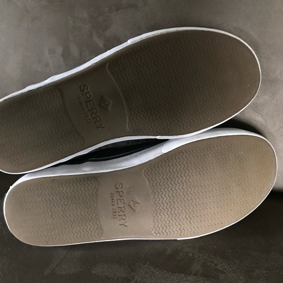 Sperry Slip-ons - Picture 2 of 4